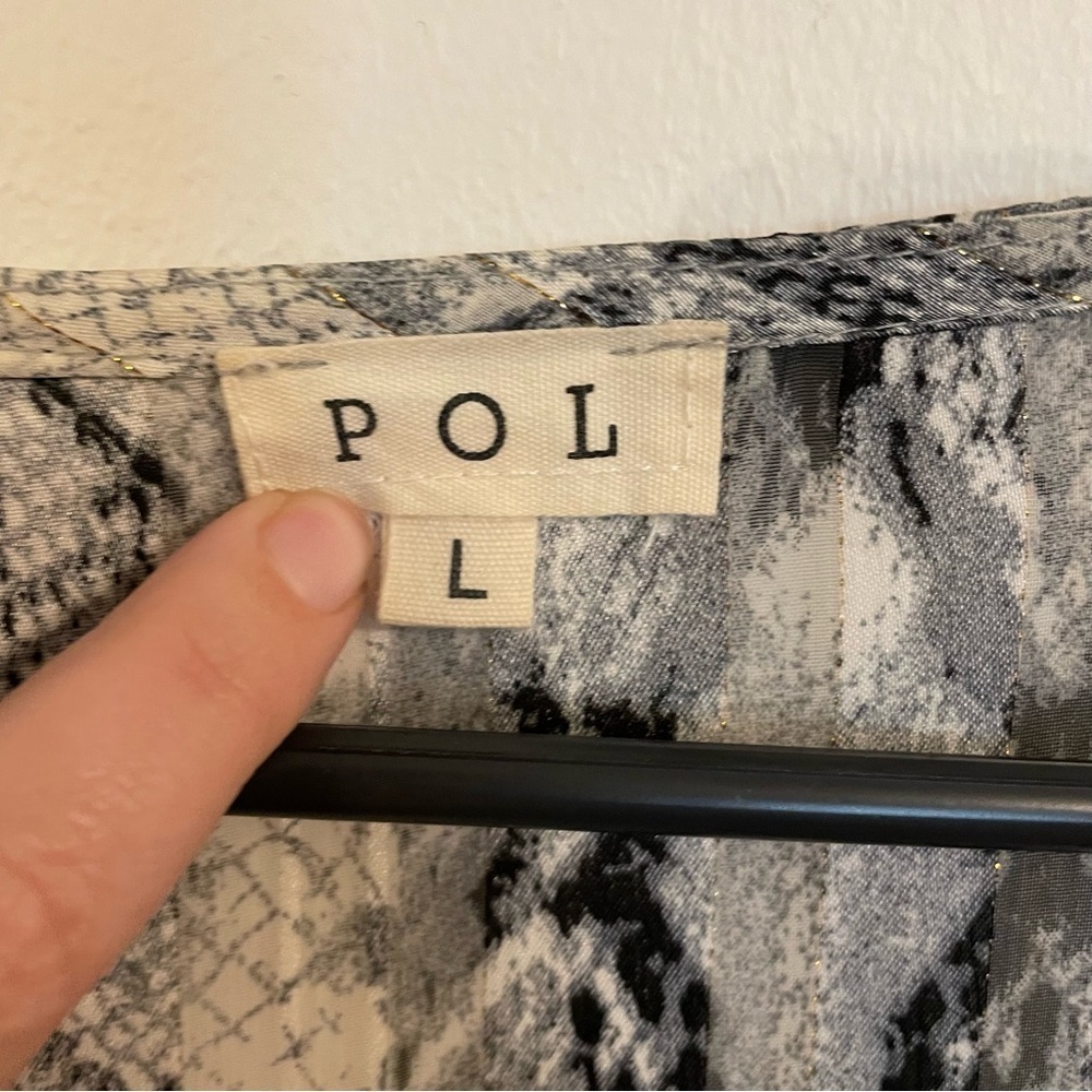 POL Monochrome Snake Print Kimono - Picture 3 of 8